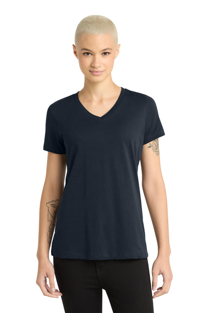 DM1170L District® Women’s Perfect Weight® V-Neck Tee